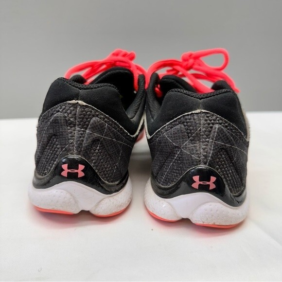 Under Armour Micro G cross fit training shoes women's 7.5 black bright pink. - Picture 4 of 8